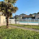 T2 Lumineux, Jardin Prive Et Piscine 아파트