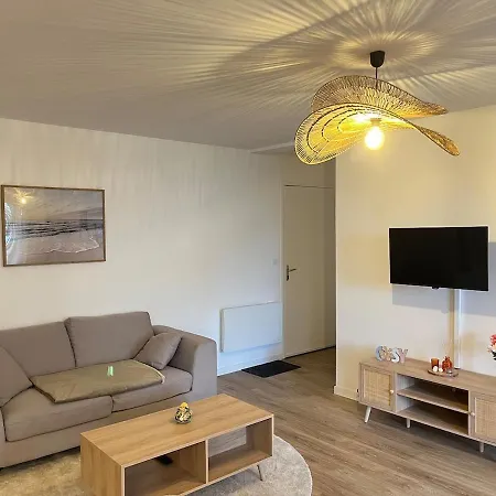 T2 Lumineux, Jardin Prive Et Piscine 아파트 *